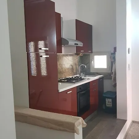 Delizioso Monolocale Nyaraló