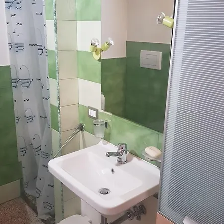 Delizioso Monolocale Nyaraló