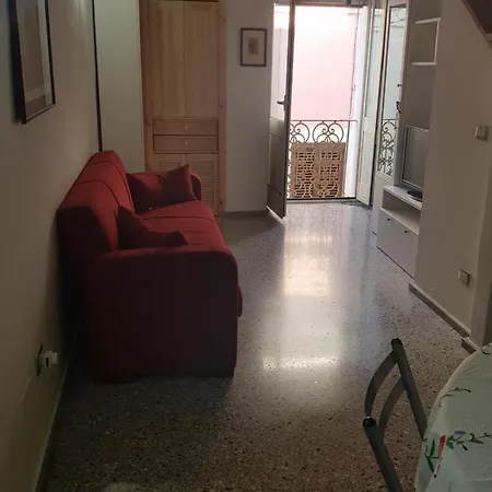 Delizioso Monolocale Nyaraló *